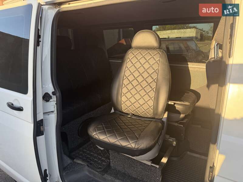 Минивэн Volkswagen Transporter 2006 в Зенькове