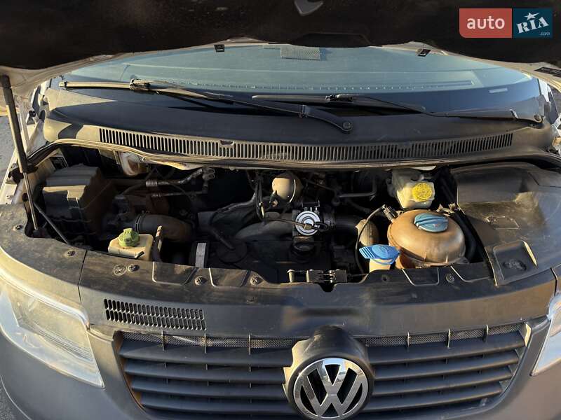 Минивэн Volkswagen Transporter 2006 в Зенькове