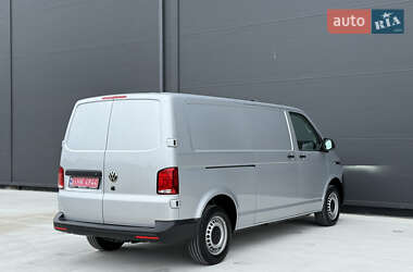 Грузовой фургон Volkswagen Transporter 2021 в 