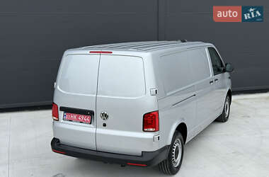 Грузовой фургон Volkswagen Transporter 2021 в 