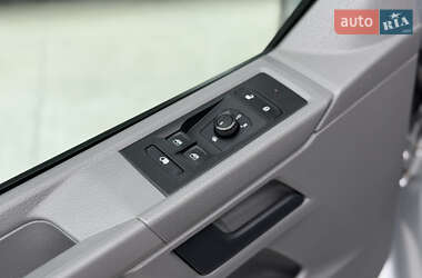 Грузовой фургон Volkswagen Transporter 2021 в 
