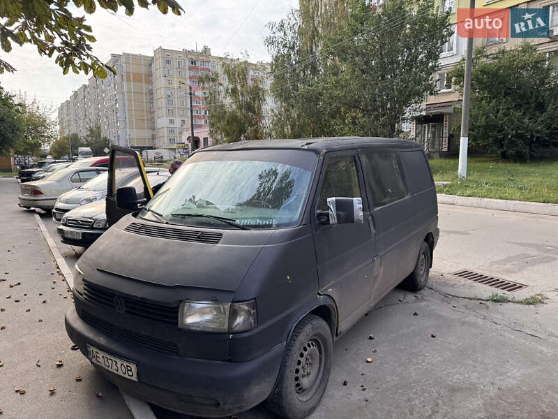 Грузопассажирский фургон Volkswagen Transporter 1997 в 