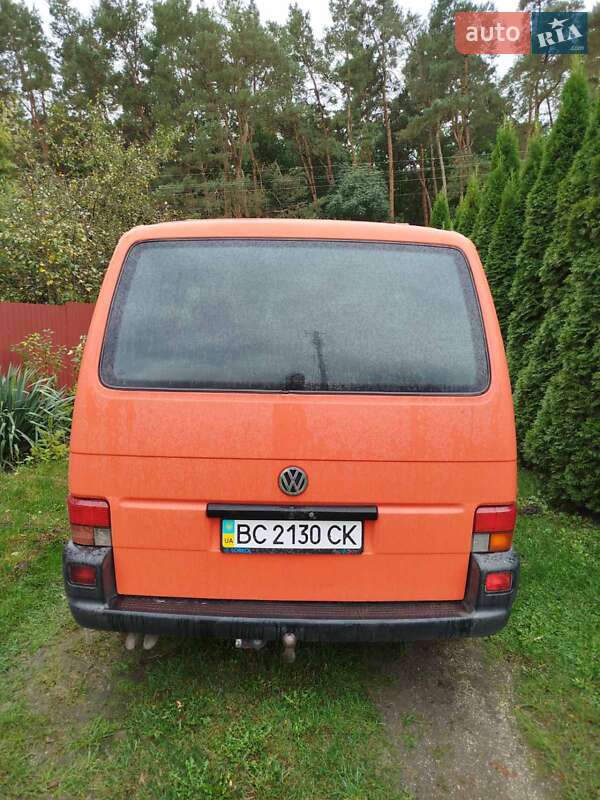 Минивэн Volkswagen Transporter 2001 в Бродах