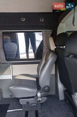 Минивэн Volkswagen Transporter 2003 в 