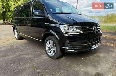 Минивэн Volkswagen Transporter 2016 в 