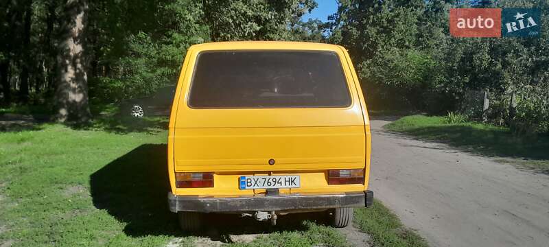 Минивэн Volkswagen Transporter 1985 в Славуте