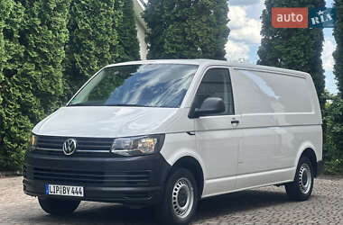 Грузовой фургон Volkswagen Transporter 2016 в 