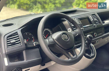 Грузовой фургон Volkswagen Transporter 2016 в 