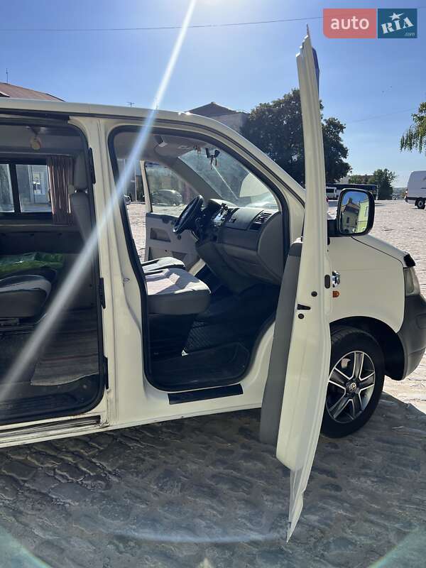 Минивэн Volkswagen Transporter 2007 в Каменец-Подольском