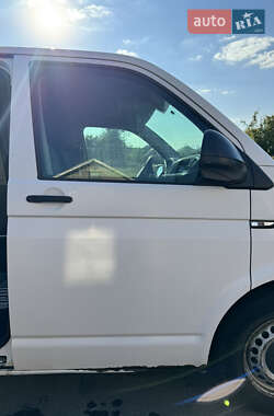 Грузовой фургон Volkswagen Transporter 2015 в 