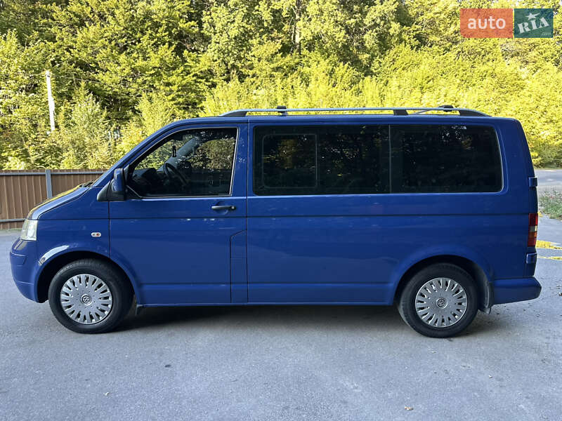 Минивэн Volkswagen Transporter 2005 в Виннице