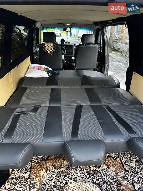 Минивэн Volkswagen Transporter 2000 в Василькове