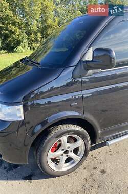 Минивэн Volkswagen Transporter 2009 в 