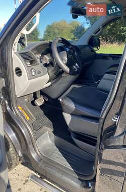 Минивэн Volkswagen Transporter 2009 в 