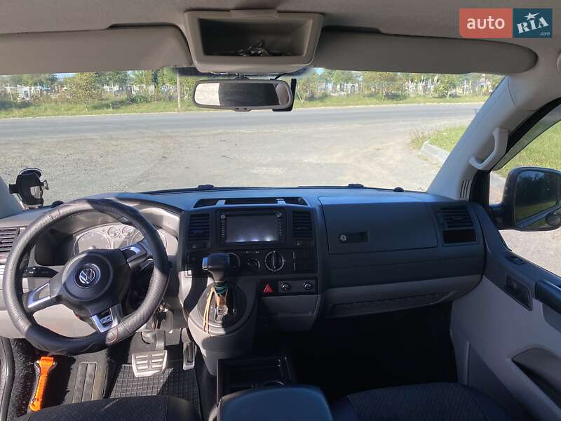 Минивэн Volkswagen Transporter 2009 в Житомире
