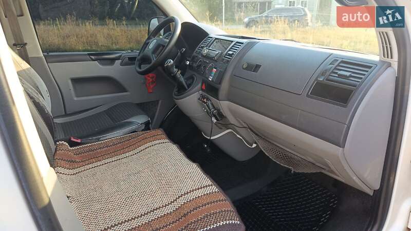 Минивэн Volkswagen Transporter 2004 в Мене