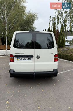 Минивэн Volkswagen Transporter 2006 в 