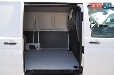 Грузовой фургон Volkswagen Transporter 2021 в 