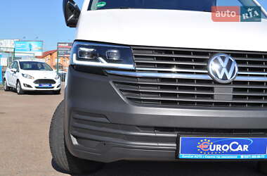 Грузовой фургон Volkswagen Transporter 2021 в 