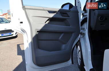 Грузовой фургон Volkswagen Transporter 2021 в 