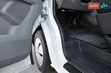 Грузовой фургон Volkswagen Transporter 2021 в 