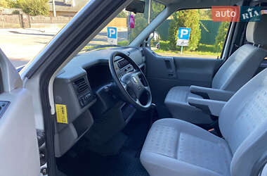 Минивэн Volkswagen Transporter 2002 в 