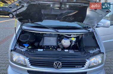 Минивэн Volkswagen Transporter 2002 в 