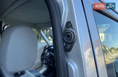 Минивэн Volkswagen Transporter 2002 в 