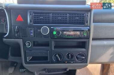 Минивэн Volkswagen Transporter 1992 в 