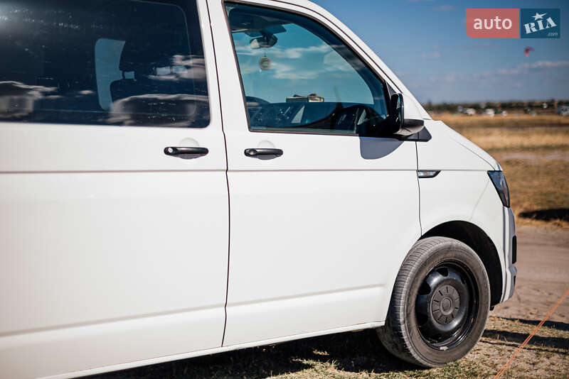 Минивэн Volkswagen Transporter 2016 в Николаеве