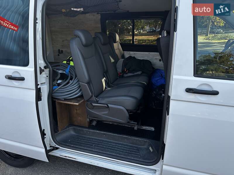 Минивэн Volkswagen Transporter 2016 в Николаеве