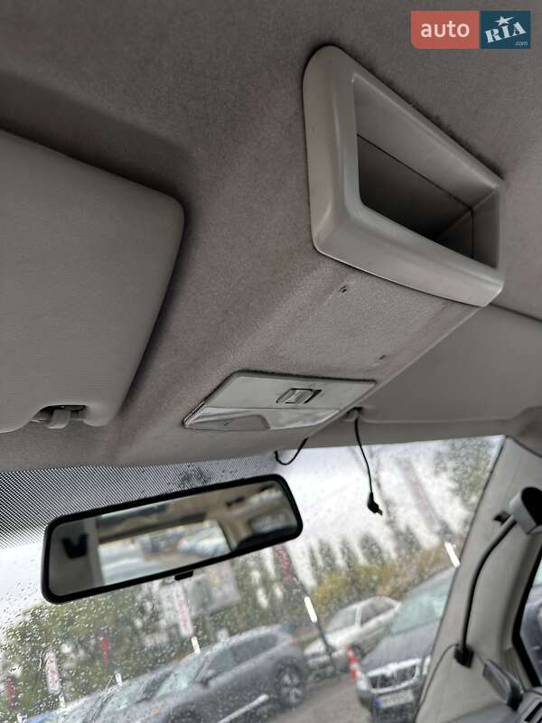 Минивэн Volkswagen Transporter 2006 в Белогородке