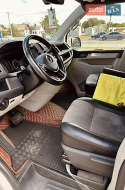 Минивэн Volkswagen Transporter 2018 в 