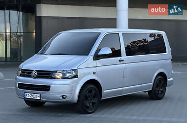 Минивэн Volkswagen Transporter 2011 в Киеве