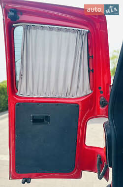 Минивэн Volkswagen Transporter 2005 в 