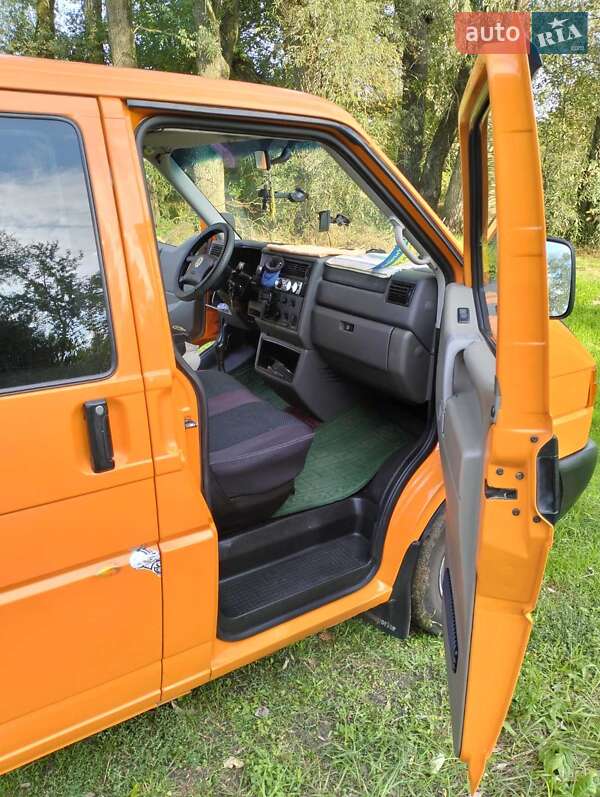 Минивэн Volkswagen Transporter 2002 в Великой Багачке фото 4 Минивэн Volkswagen Transporter 2002 в Великой Багачке