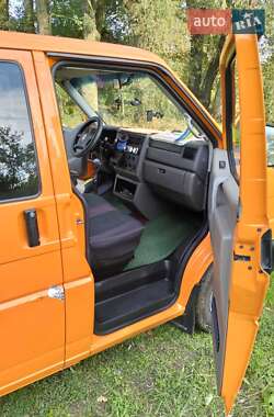 Минивэн Volkswagen Transporter 2002 в 