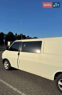 Грузопассажирский фургон Volkswagen Transporter 2002 в 
