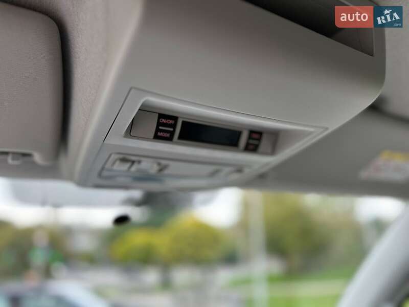 Грузовой фургон Volkswagen Transporter 2016 в Виннице
