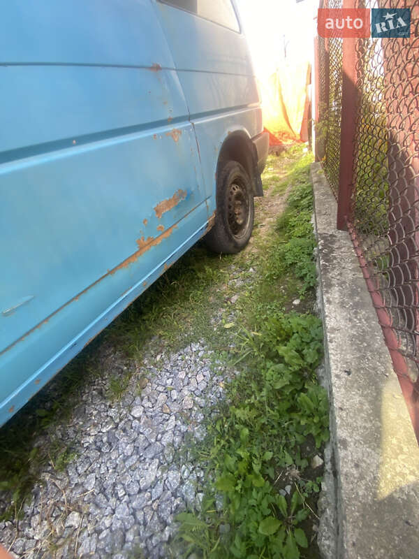 Минивэн Volkswagen Transporter 1995 в Бориславе