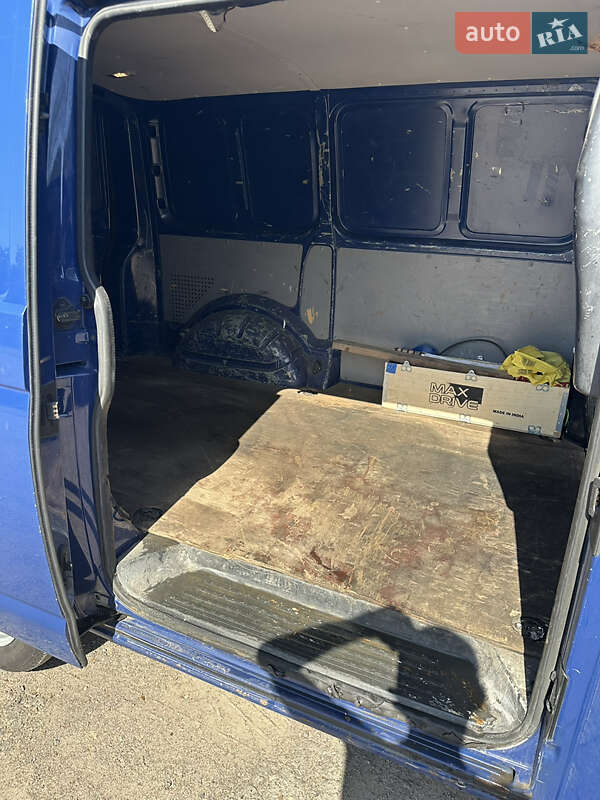 Вантажний фургон Volkswagen Transporter 2013 в Одесі фото 12 Вантажний фургон Volkswagen Transporter 2013 в Одесі