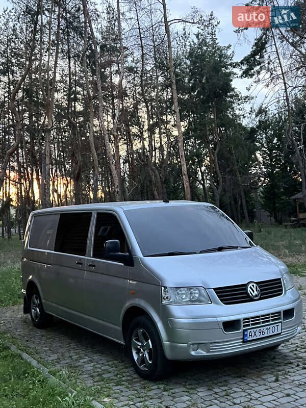 Мінівен Volkswagen Transporter 2004 в Харкові фото 2 Мінівен Volkswagen Transporter 2004 в Харкові