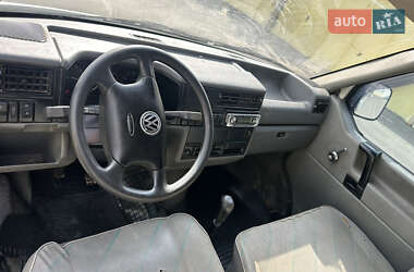 Грузовой фургон Volkswagen Transporter 1996 в 