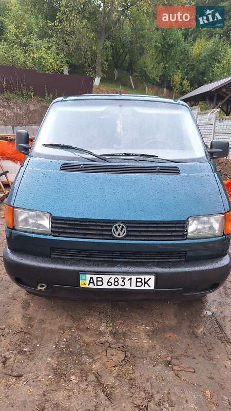 Грузовой фургон Volkswagen Transporter 1996 в Обухове