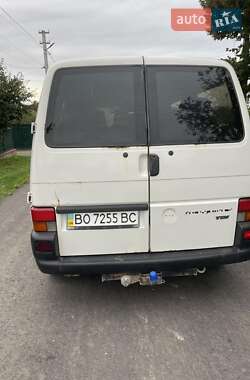 Минивэн Volkswagen Transporter 2002 в 