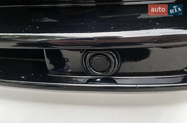 Минивэн Volkswagen Transporter 2016 в 