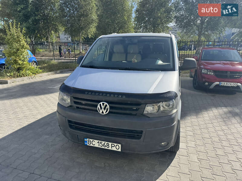 Мінівен Volkswagen Transporter 2009 в Броварах