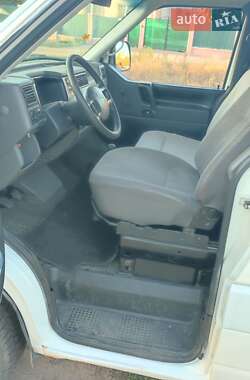Минивэн Volkswagen Transporter 1997 в 