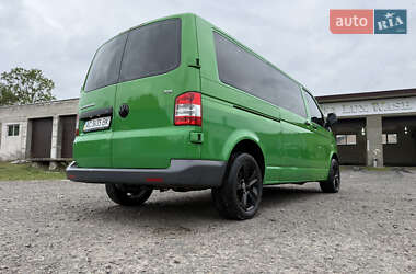 Минивэн Volkswagen Transporter 2009 в 