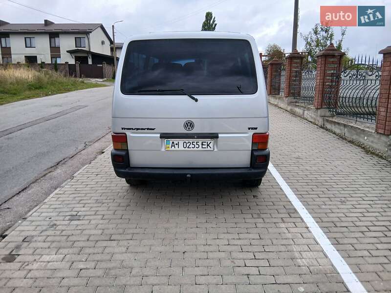 Минивэн Volkswagen Transporter 2003 в Ровно